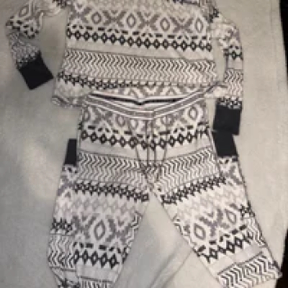 Victoria Secret Intimates & sleepwear set Size S